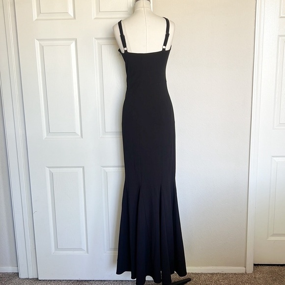 Dress The Population Ellis One-Shoulder Black Gown - Picture 5 of 8